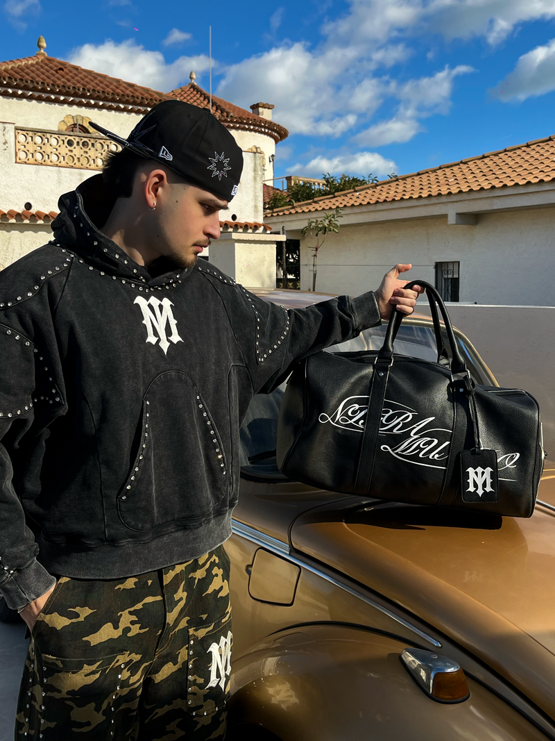 Sudadera Oversize Negra Phantom NigraMundo — vista trasera